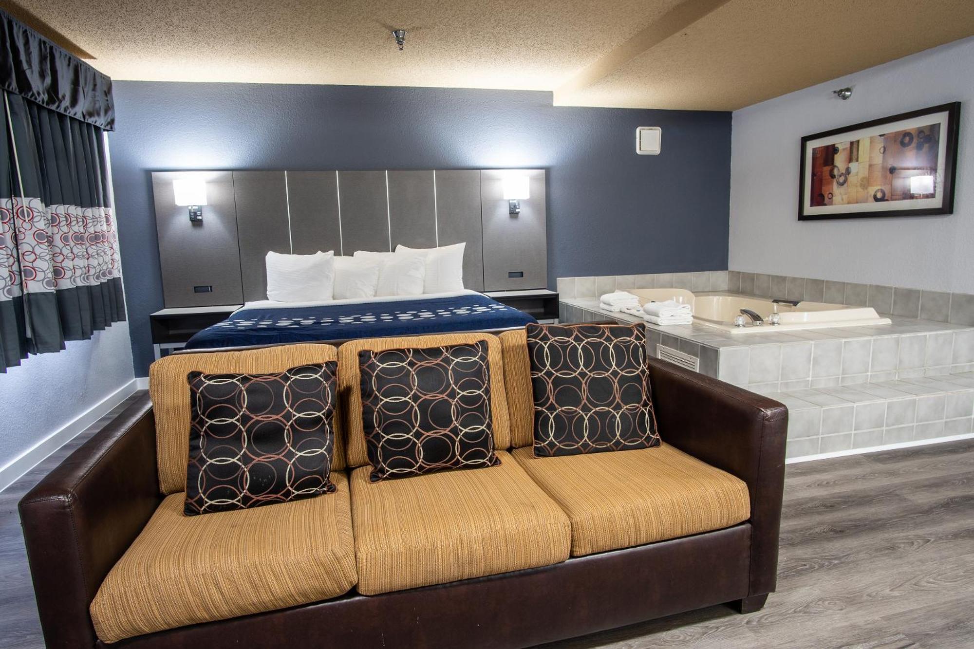 Coratel Inn And Suites By Jasper Eagan St Paul Airport & Mall Of America Zewnętrze zdjęcie