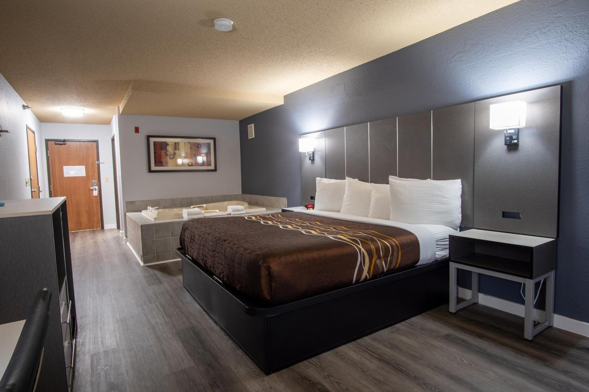 Coratel Inn And Suites By Jasper Eagan St Paul Airport & Mall Of America Zewnętrze zdjęcie