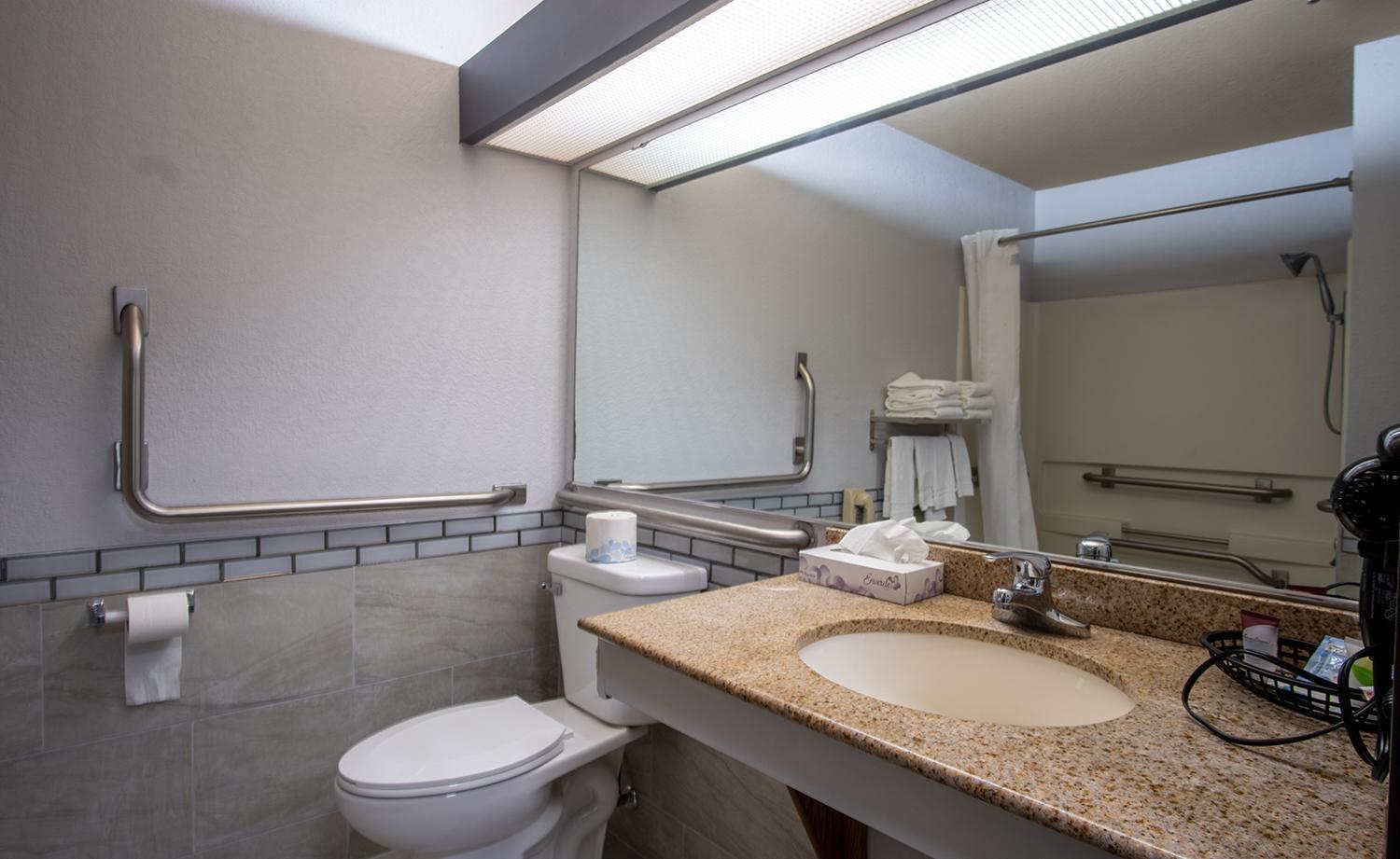 Coratel Inn And Suites By Jasper Eagan St Paul Airport & Mall Of America Zewnętrze zdjęcie